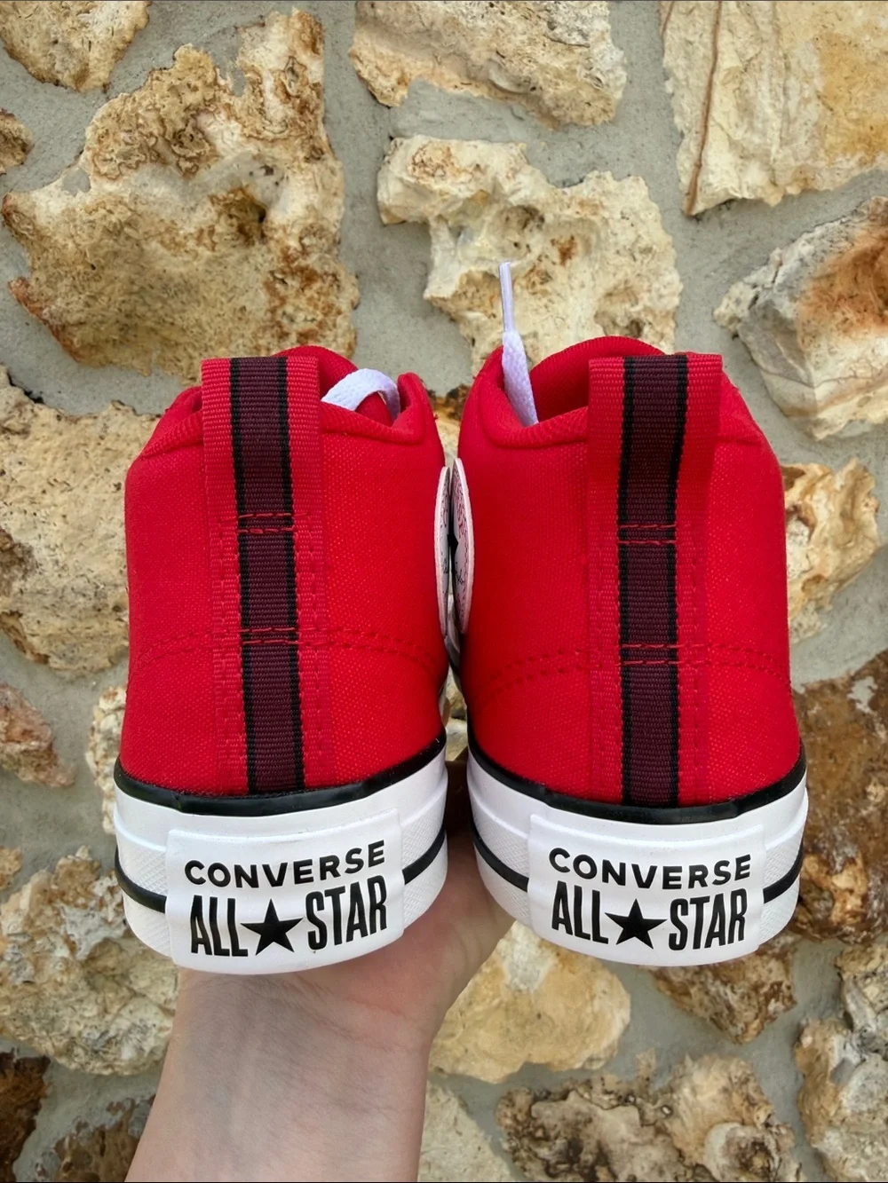 Converse CTAS sneakers Malden st mid youth 6 women’s 8